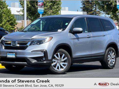 Used 2021 Honda Pilot EX image 1
