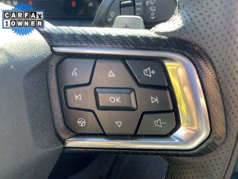 Used 2025 Ford Mustang GT Premium image 19