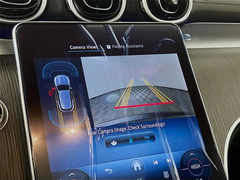 Certified 2025 Mercedes-Benz GLC 300 4MATIC image 9