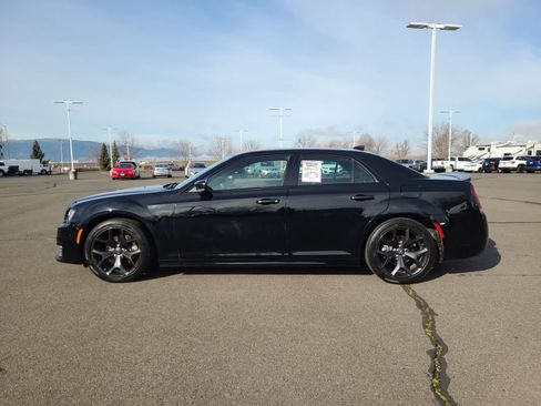 Used 2022 Chrysler 300 S w/ Comfort Group image 11