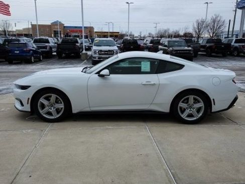 New 2026 Ford Mustang Coupe RWD image 5
