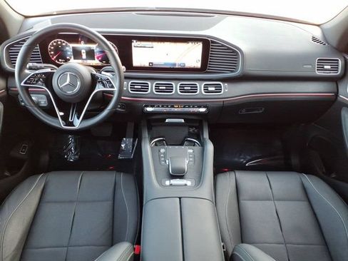 Certified 2024 Mercedes-Benz GLE 580 4MATIC image 4