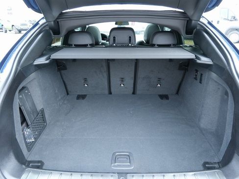 Used 2025 BMW X4 xDrive30i w/ Premium Package image 39