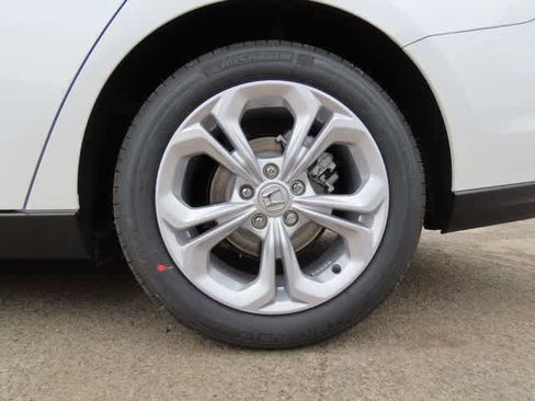 New 2026 Honda Accord LX image 8