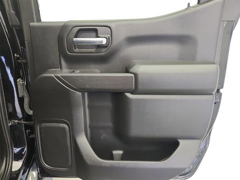 Used 2020 Chevrolet Silverado 1500 Custom w/ Custom Value Package image 24