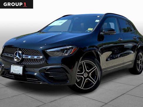 Certified 2026 Mercedes-Benz GLA 250 4MATIC image 1