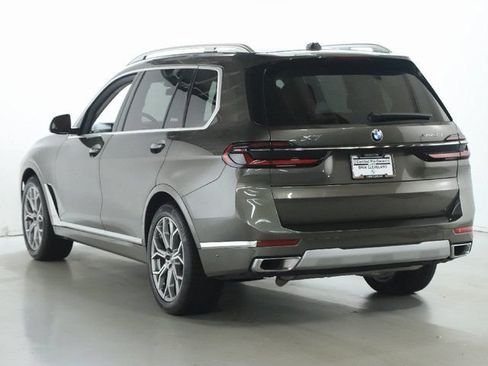 Used 2024 BMW X7 xDrive40i AWD/4WD image 45