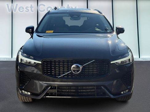 Certified 2025 Volvo XC60 B5 Plus AWD/4WD image 10
