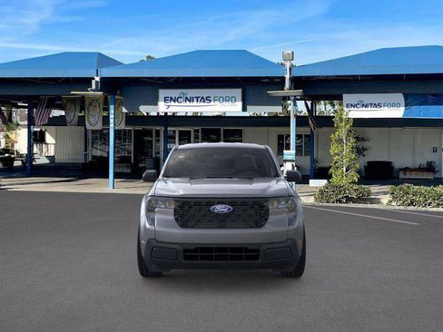 New 2025 Ford Maverick XL image 6