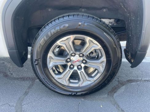 Used 2025 GMC Sierra 1500 SLT RWD image 7