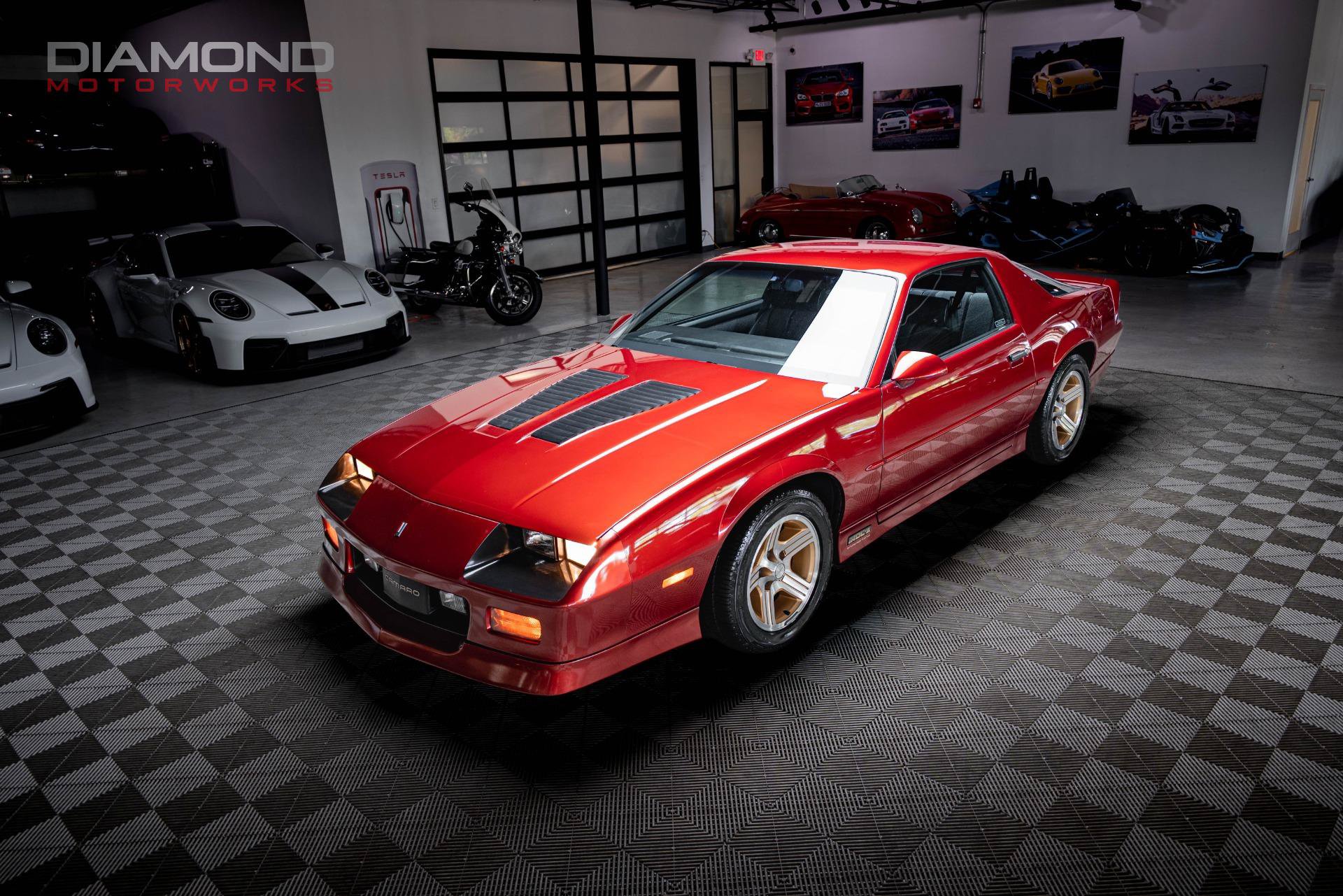 Used 1989 Chevrolet Camaro IROC-Z RWD image 56