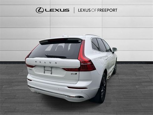 Used 2022 Volvo XC60 B5 Inscription w/ Advanced Package image 4