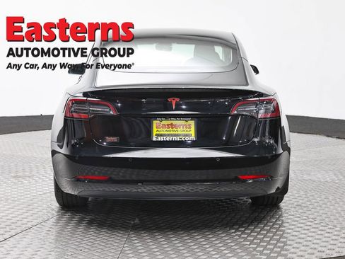 Used 2018 Tesla Model 3 RWD image 5