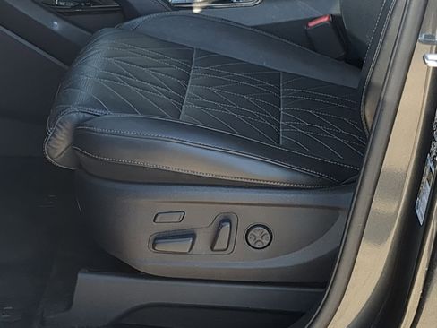 Certified 2024 Kia Telluride SX Prestige X-Line image 12