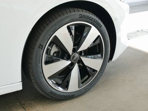 New 2025 Audi A5 2.0T Premium image 8