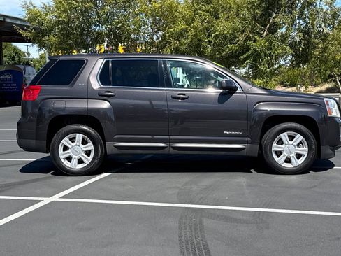 Used 2015 GMC Terrain SLE FWD image 8