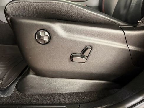 Used 2024 Dodge Durango GT AWD/4WD image 14