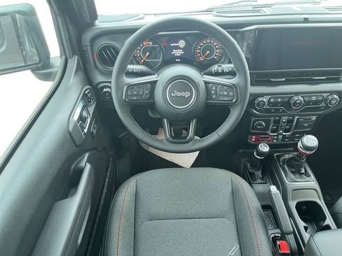 New 2025 Jeep Wrangler Rubicon w/ Convenience Group image 10