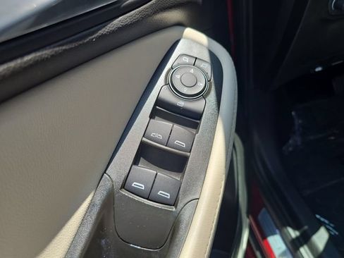 Certified 2022 Buick Encore GX Essence w/ Advanced Technology Package FWD image 16