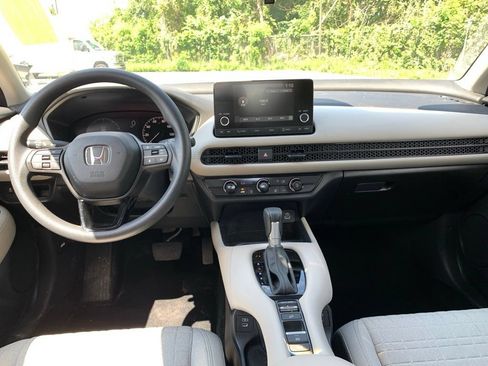 Used 2025 Honda HR-V LX image 14