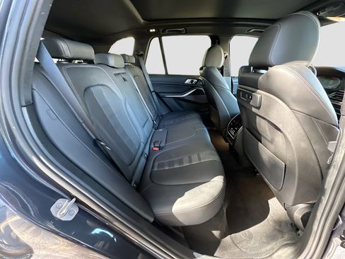 Used 2020 BMW X5 sDrive40i w/ Premium Package image 29