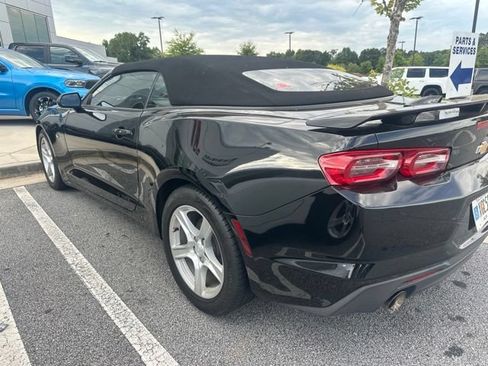 Used 2019 Chevrolet Camaro LT RWD image 2