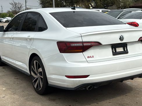 Used 2019 Volkswagen Jetta GLI Autobahn image 5