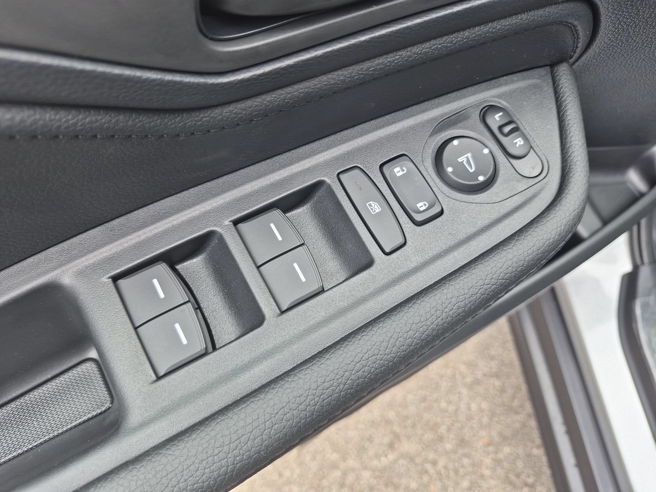 New 2027 Honda Odyssey EX-L image 11