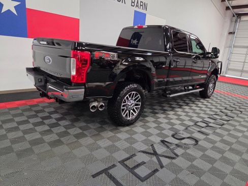 Used 2018 Ford F250 Lariat w/ Lariat Value Package AWD/4WD image 17
