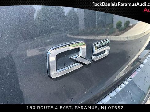 Used 2018 Audi Q5 2.0T w/ Premium Plus Package AWD/4WD image 23