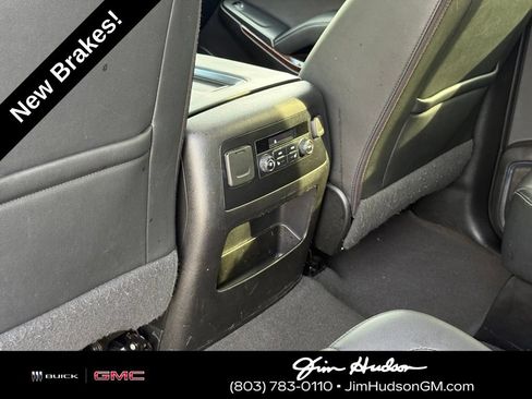 Used 2020 GMC Yukon SLT AWD/4WD image 28