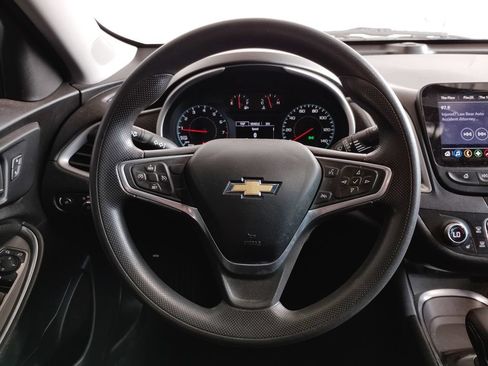 Used 2022 Chevrolet Malibu LT FWD image 22
