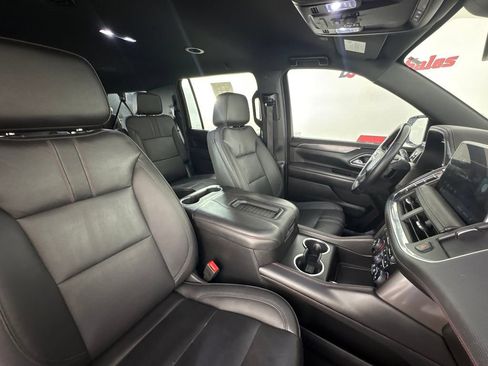 Used 2023 Chevrolet Suburban RST w/ Luxury Package RWD image 36
