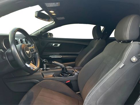 Used 2020 Ford Mustang GT w/ Equipment Group 301A image 9