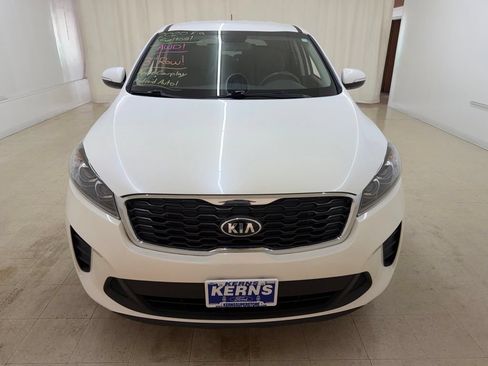 Used 2020 Kia Sorento LX AWD/4WD image 9