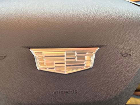 New 2026 Cadillac Vistiq Sport image 24