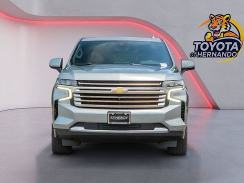 Used 2023 Chevrolet Tahoe High Country AWD/4WD image 3