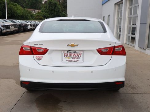 Certified 2025 Chevrolet Malibu LT FWD image 9