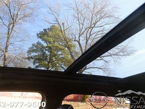 Used 2020 RAM 1500 Limited image 30