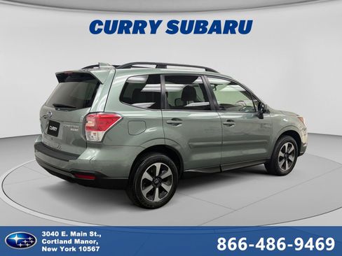 Used 2017 Subaru Forester 2.5i Premium w/ All-Weather Package AWD/4WD image 5