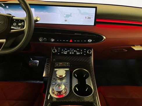 New 2026 Genesis GV70 3.5T Sport Prestige AWD/4WD image 11