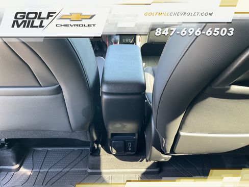 Used 2023 Chevrolet TrailBlazer RS w/ Convenience Package FWD image 28