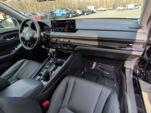 Used 2024 Honda Accord EX-L image 29