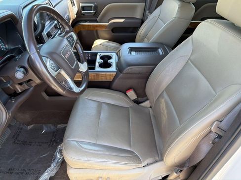 Used 2018 GMC Sierra 1500 SLT w/ SLT Premium Package AWD/4WD image 5