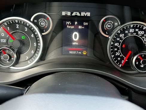 Used 2024 RAM 1500 Big Horn AWD/4WD image 31