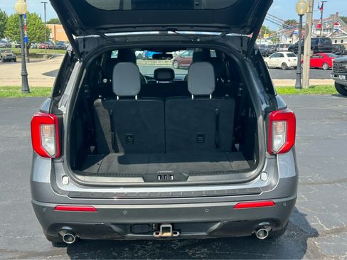 Used 2022 Ford Explorer ST-Line w/ Class IV Trailer Tow Package AWD/4WD image 7