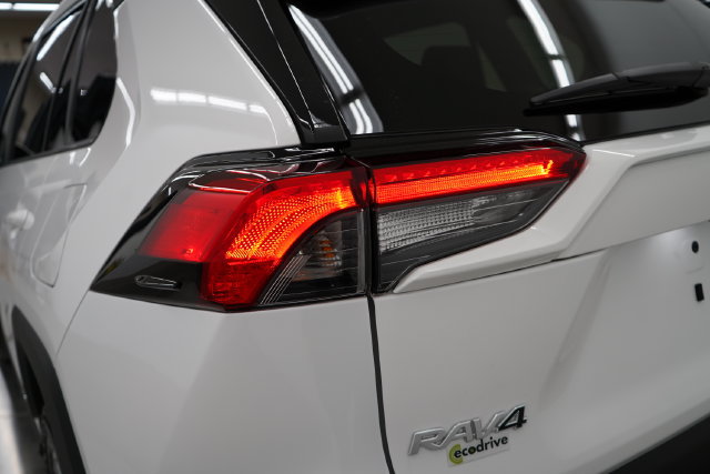 Used 2025 Toyota RAV4 XLE AWD/4WD image 48