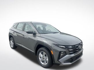 New 2026 Hyundai Tucson SE AWD/4WD video 3