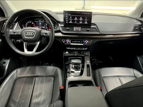 Used 2023 Audi Q5 2.0T Premium w/ Convenience Package AWD/4WD image 18