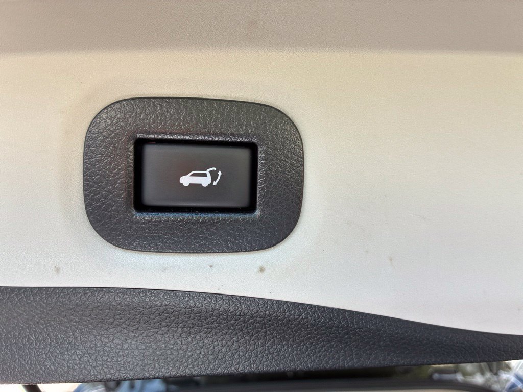 Certified 2017 Nissan Rogue SL w/ SL Premium Package AWD/4WD image 14